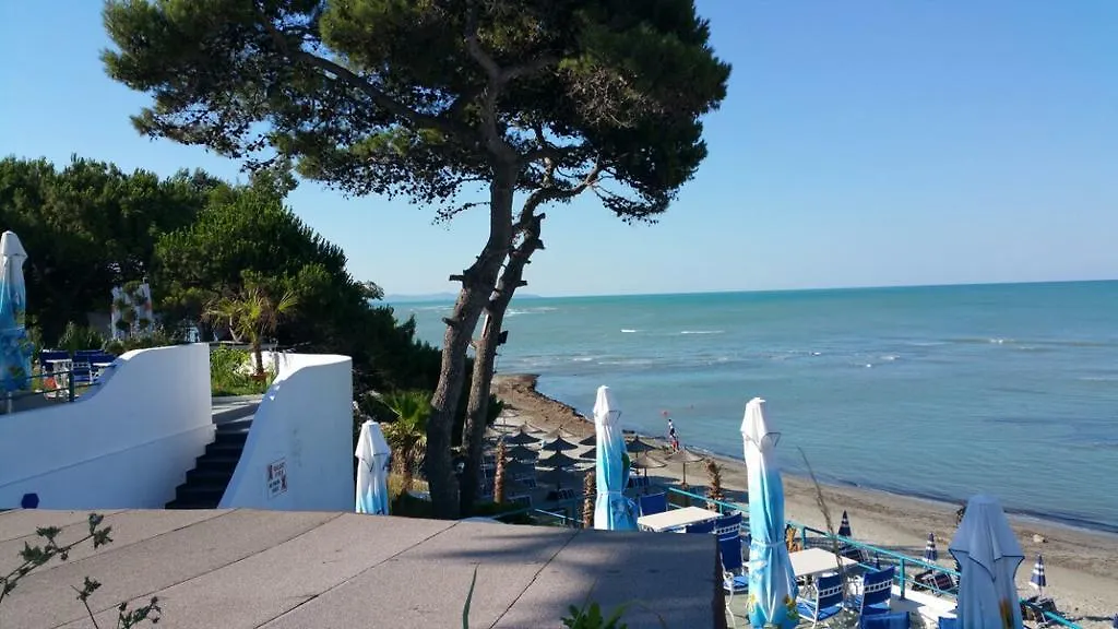 Laura'S Home Durrës Albanië