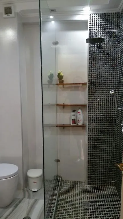 Appartement Laura'S Home Durrës
