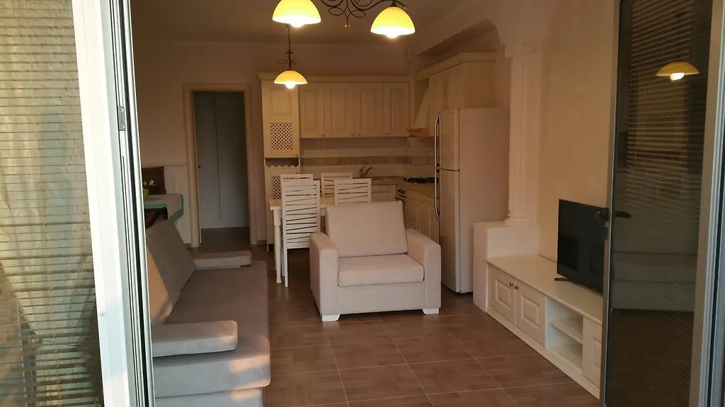 Appartement Laura'S Home Durrës